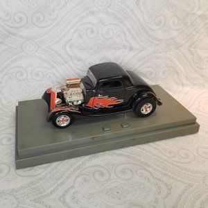 ERLT 1934 Ford Coupe 1:18 Diecast Metal Car Working Headlights Engine Sounds